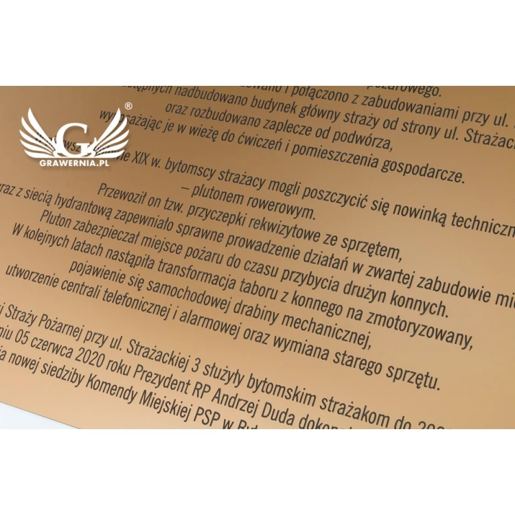 Tablica grawerowana pamiątkowa z fotografią - laminat exterior - wym. 470x680mm - TAB112