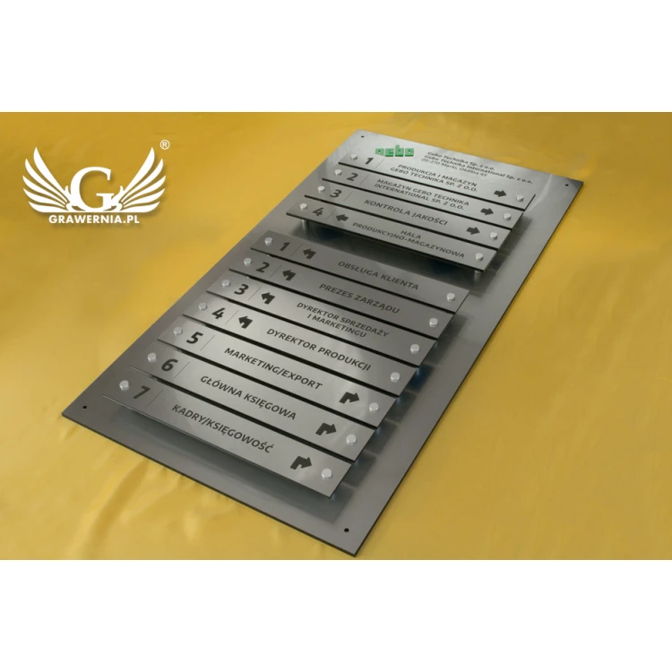Tablica informacyjna na dystansach - grawerowana laserem - wym: 800x440mm - TAB058