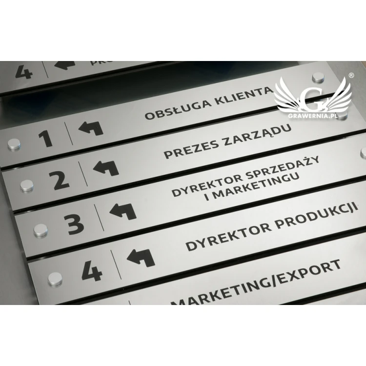 Tablica informacyjna na dystansach - grawerowana laserem - wym: 800x440mm - TAB058