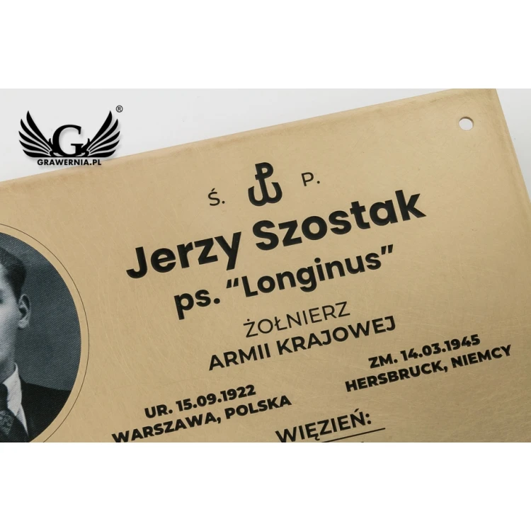 Tablica pamiątkowa z fotografią  - mosiądz szczotkowany i lakierowany - wym. 300x210mm - TAB076 