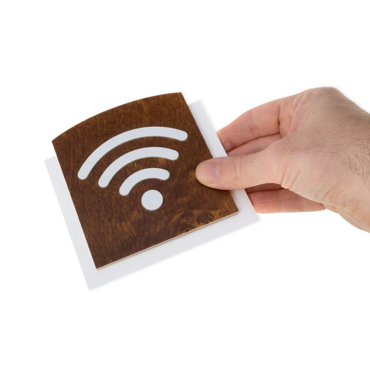 Tabliczka drewniana z wypukłym piktogramem - WIFI 2 - wym: 120x118mm - TAB436