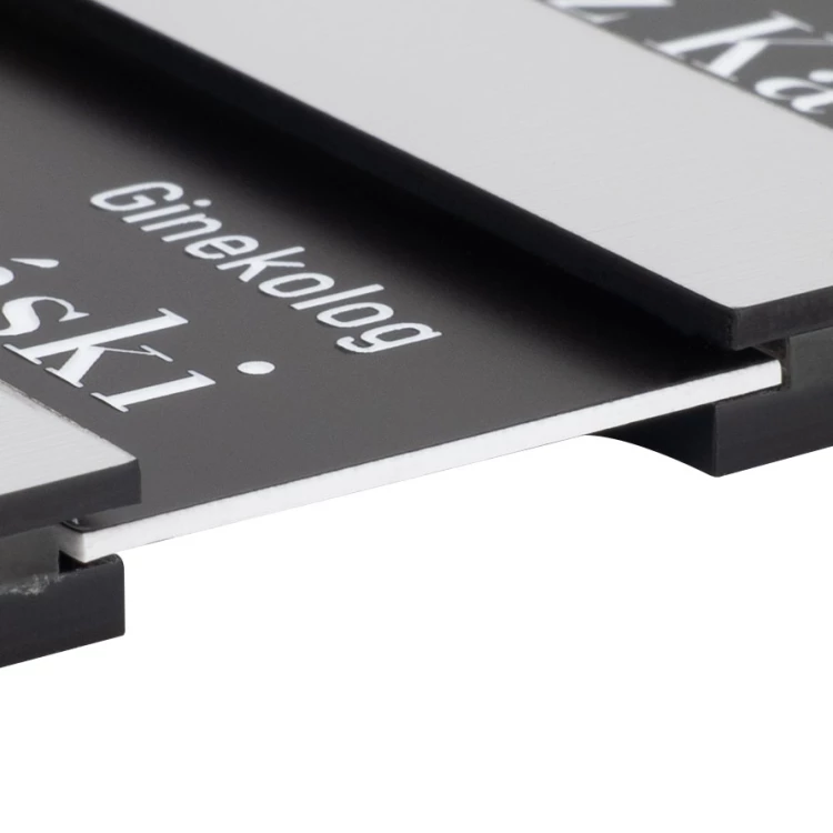 Tabliczka z wymienną treścią i pismem Braille'a - wym. 150x210mm - TAB572