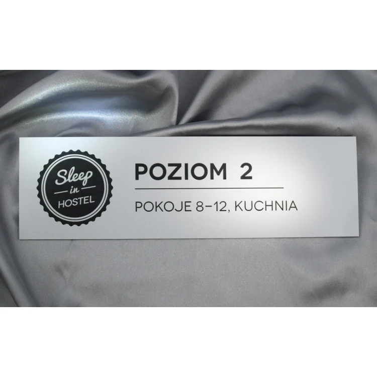 Tabliczka informacyjna z dowolnym grawerem - 30x9cm