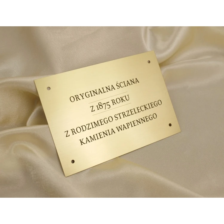 Tabliczka pamiątkowa - mosiądz szczotkowany z lakierem - M011 - wym. 130x90mm