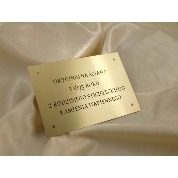 Tabliczka pamiątkowa - mosiądz szczotkowany z lakierem - M011 - wym. 130x90mm