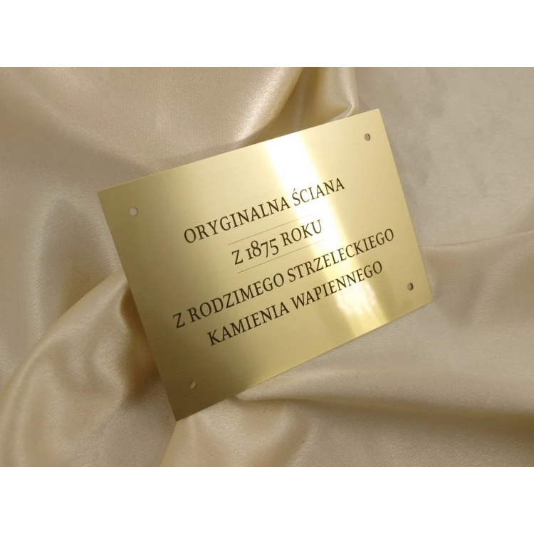 Tabliczka pamiątkowa - mosiądz szczotkowany z lakierem - M011 - wym. 130x90mm