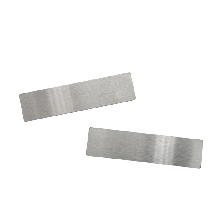 Tabliczka stalowa z dowolnym grawerem - wym. 60x15x1mm - TS013