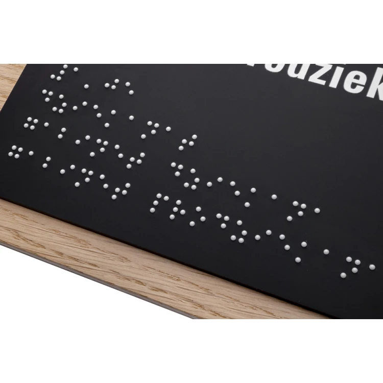 Tabliczka z dowolnym tekstem i pismem Braille'a - płyta fornirowana dąb i akryl czarny mat - wym. 262x182mm - TAB406