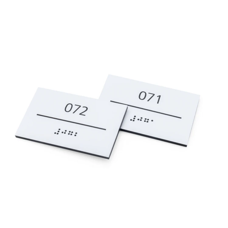 Tabliczka z laminatu białego z dowolną numeracją z pismem Braille'a - wym. 80x50mm - TAB431