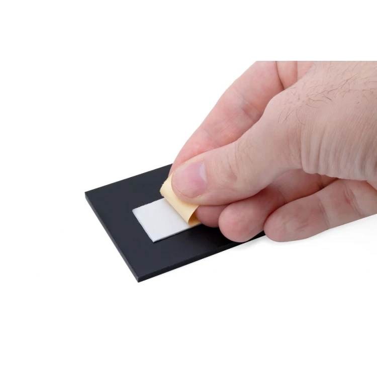 Tabliczka z laminatu białego z dowolną numeracją z pismem Braille'a - wym. 80x50mm - TAB431