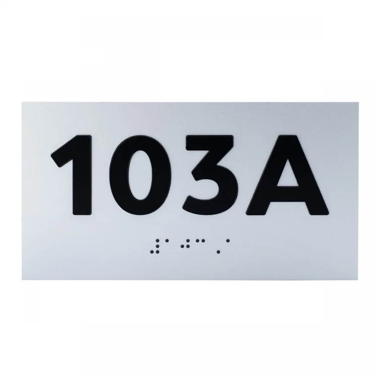Tabliczka z wypukłą numeracją i pismem Braille'a  - laminat srebrny - wym. 150x80mm - TAB508