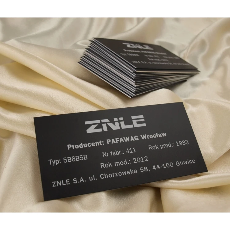 Tabliczka znamionowa - czarne aluminium anodowane 140x70mm