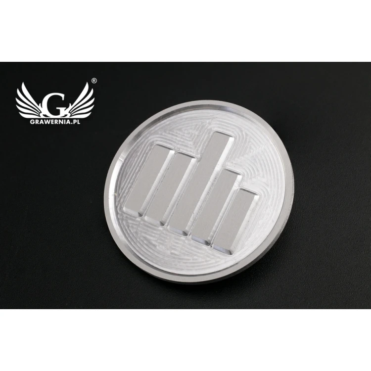Custom Logo For Your Original Product - tabliczka głęboko grawerowana - wym. 37x37mm - TAB089