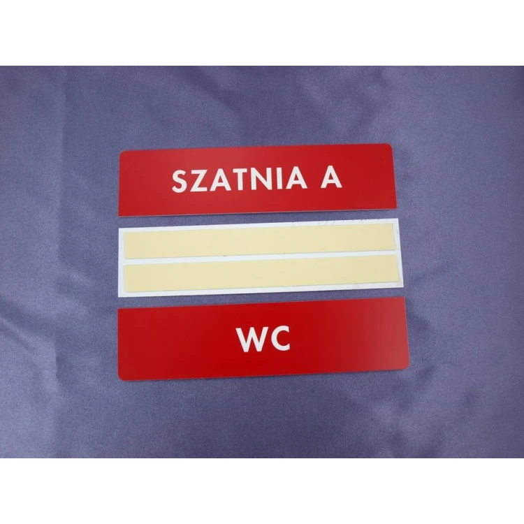 Tabliczki trzyczęściowe na drzwi lub ścianę - czerwone - wym. 20x5cm