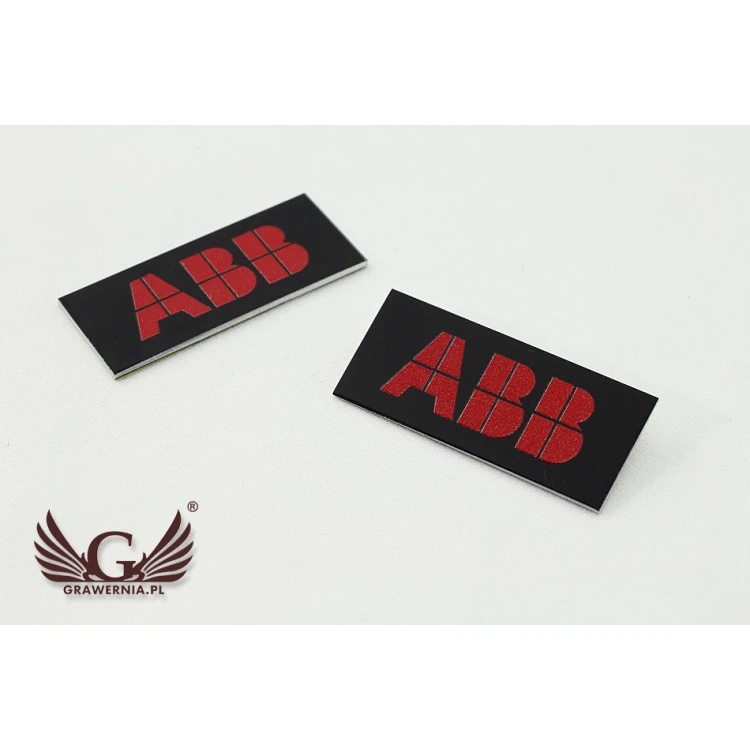 Tabliczki z logotypem z aluminium anodowanego czarnego - niezniszczalny druk - wymiary: 35x15mm