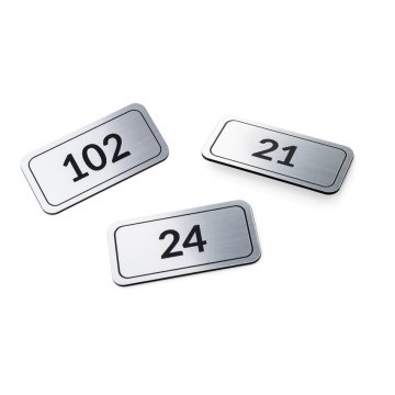 Tabliczki z numeracją na drzwi, szafki i szuflady - srebrny laminat grawerski - ND031 - wym. 70x35mm 