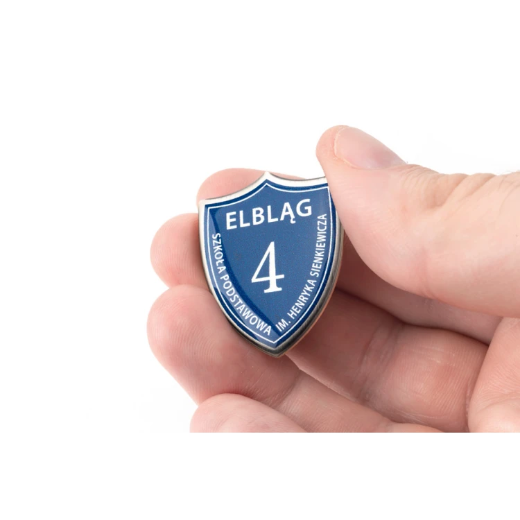 Tarcze, pinsy z mosiądzu - wypukłe 3D doming - dowolne logo szkoły - PWD025
