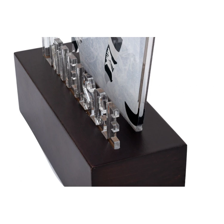 Trofeum akrylowe na drewnianym postumencie - Hokej - wys. 21cm - DTA080