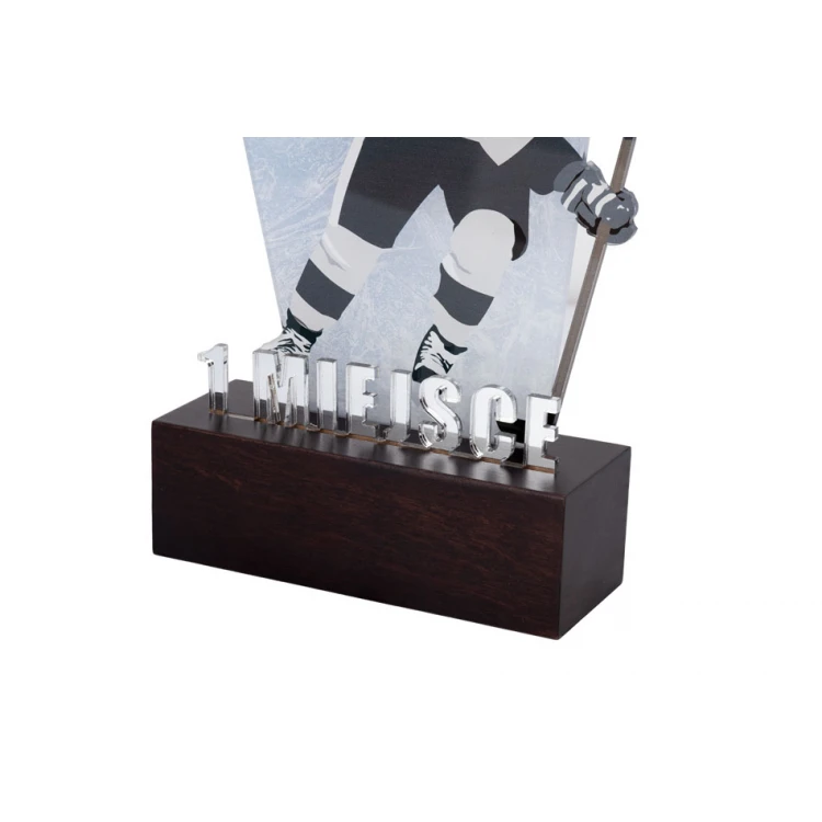 Trofeum akrylowe na drewnianym postumencie - Hokej - wys. 21cm - DTA080