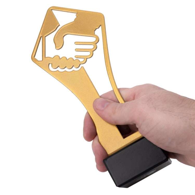 Trofeum metalowe Gratulacje - wysokość 21cm - FOL064
