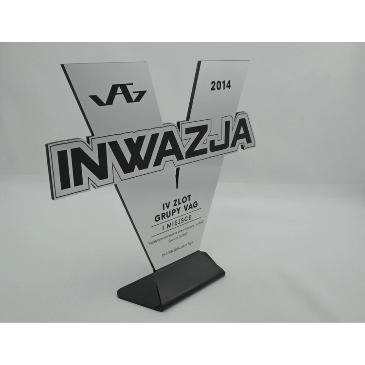 Trofeum sportowe VICTORY - model DTA19 - wysokość 23 cm
