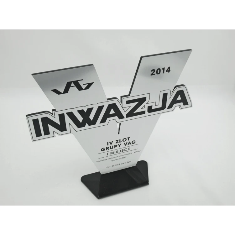 Trofeum sportowe VICTORY - model DTA19 - wysokość 23 cm