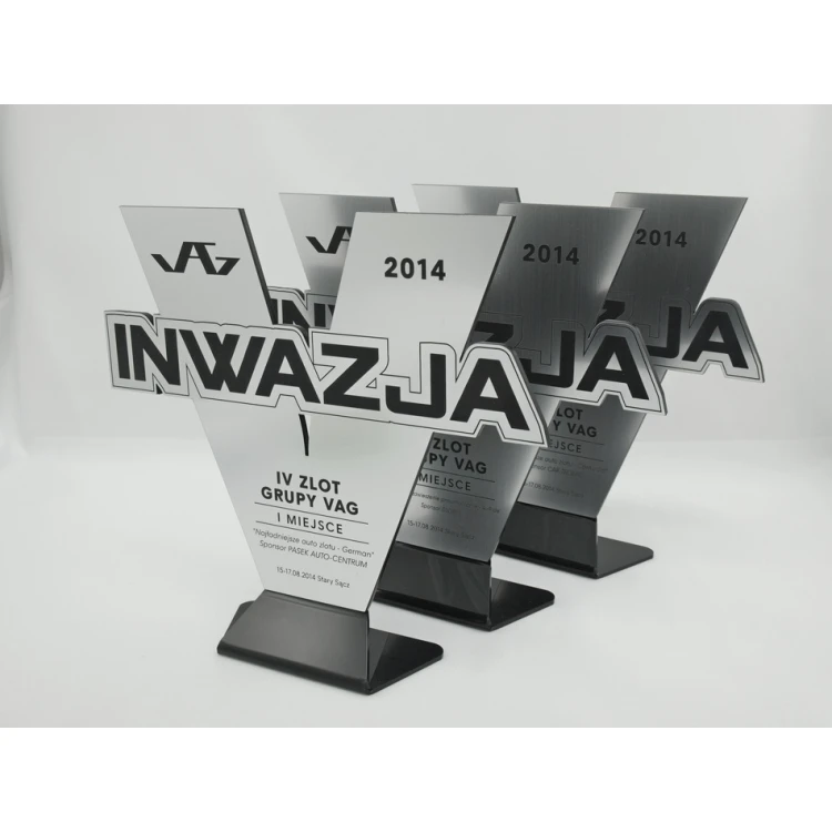 Trofeum sportowe VICTORY - model DTA19 - wysokość 23 cm