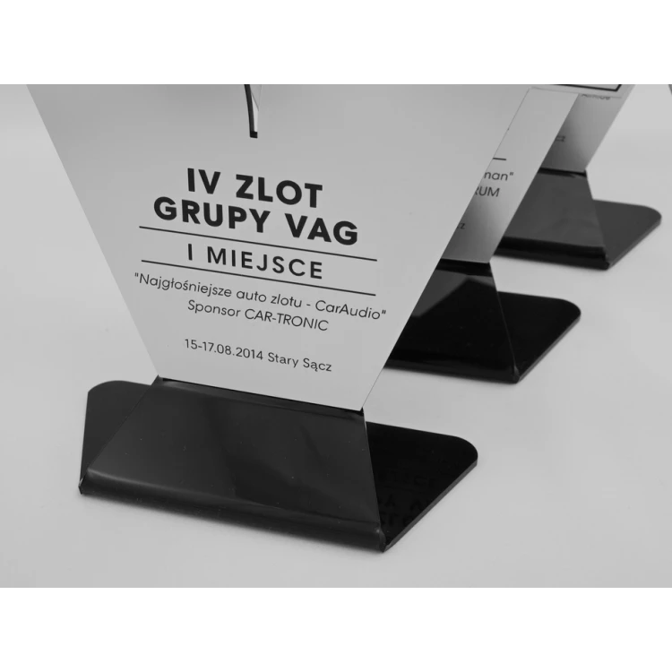Trofeum sportowe VICTORY - model DTA19 - wysokość 23 cm