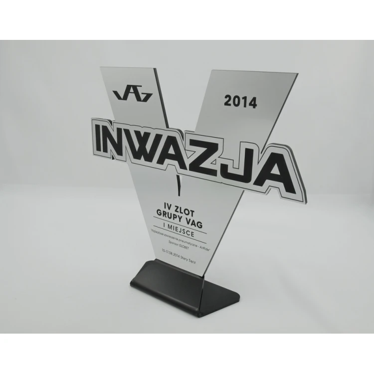 Trofeum sportowe VICTORY - model DTA19 - wysokość 23 cm