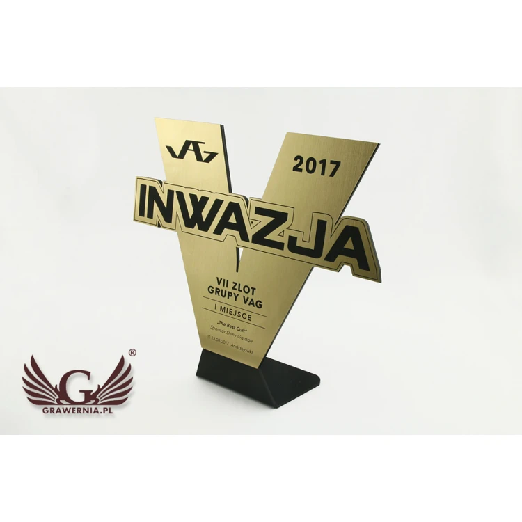 Trofeum sportowe VICTORY - model DTA19 - wysokość 23 cm