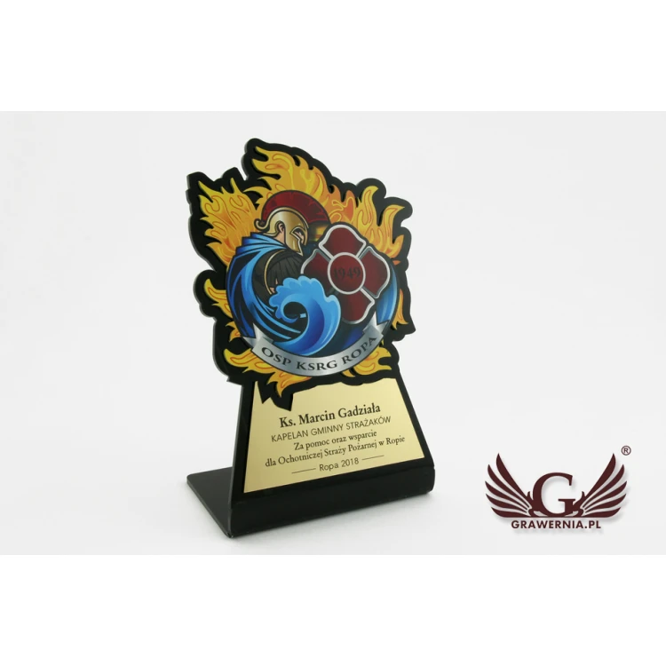 Trofeum Strażak z odznaką OSP - model DTA49 - wysokość 17cm - druk UV