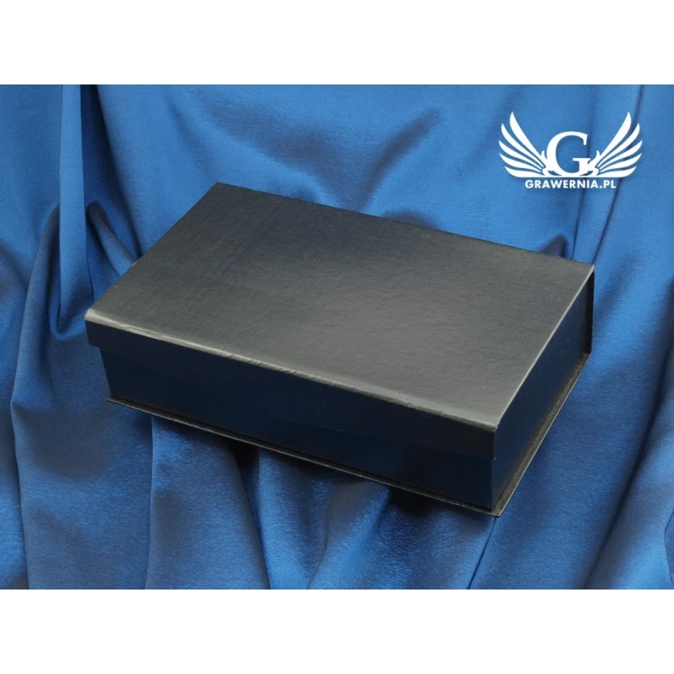 Trofeum szklane w etui - STAR