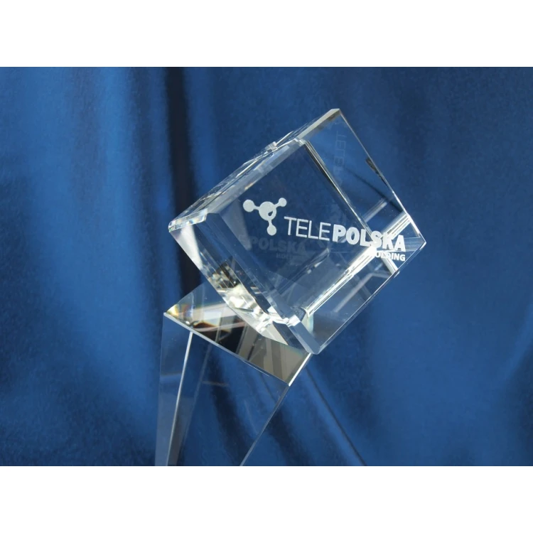 Trofeum szklane w etui - CEZAR