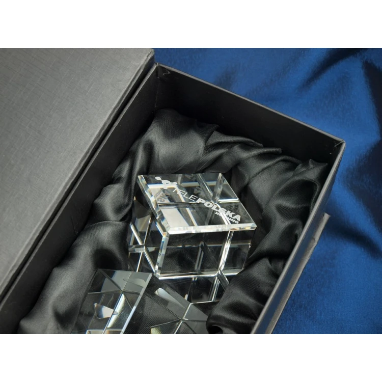 Trofeum szklane w etui - CEZAR