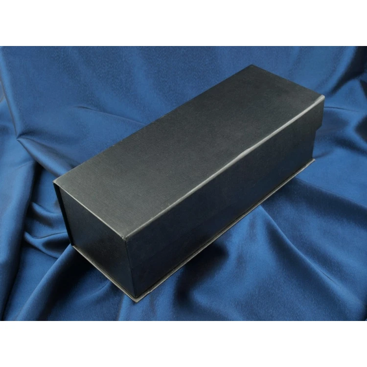 Trofeum szklane w etui - CEZAR