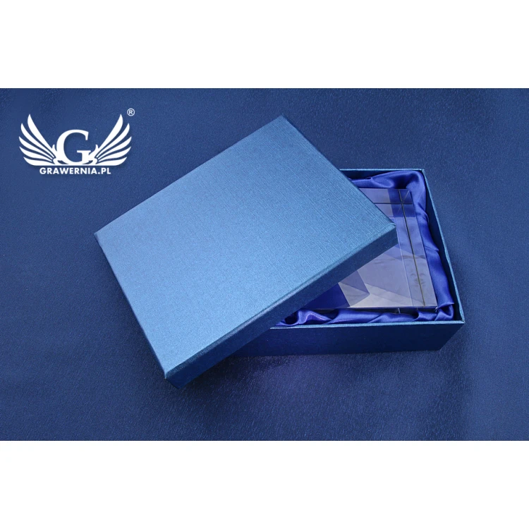 Trofeum szklane w etui - LUCY