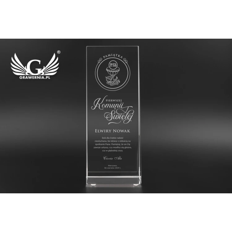 Trofeum szklane w etui PERLA - Pamiątka Pierwszej Komunii Świętej - TSZ056