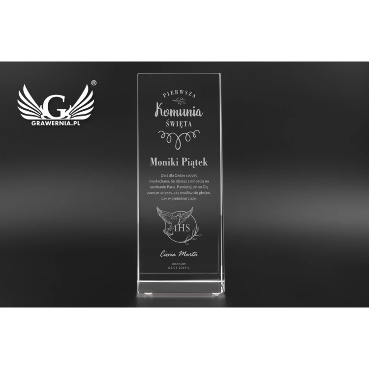 Trofeum szklane w etui PERLA - Pamiątka Pierwszej Komunii Świętej - TSZ057