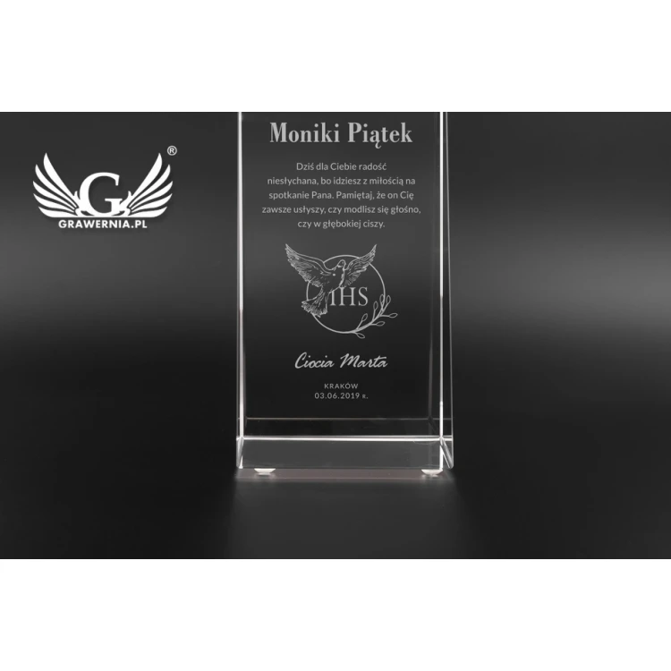 Trofeum szklane w etui PERLA - Pamiątka Pierwszej Komunii Świętej - TSZ057