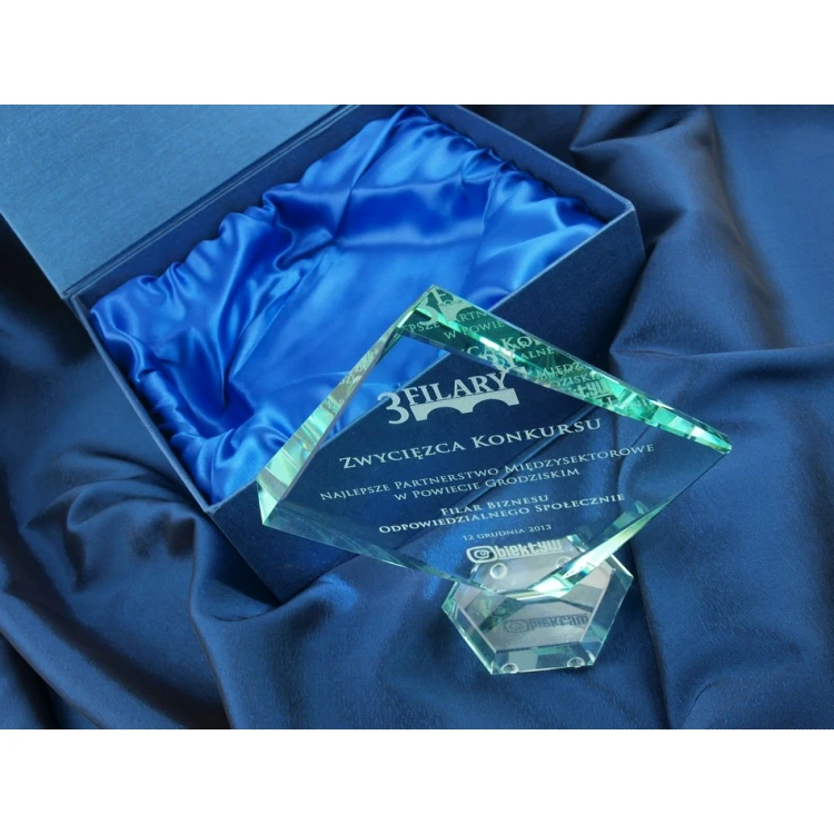 Trofeum szklane w etui - QUARTET BIG
