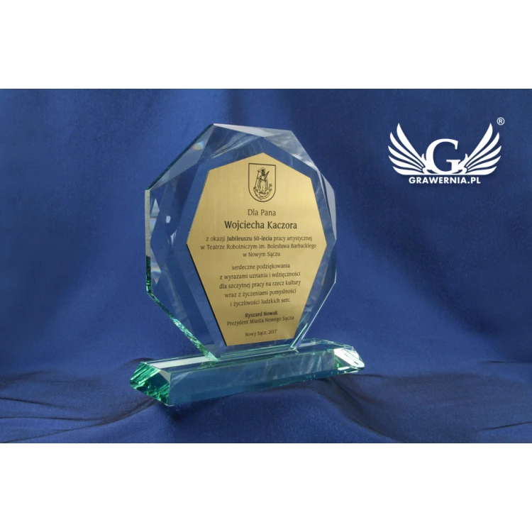 Trofeum szklane w etui - ROLAND z laminatem grawerskim
