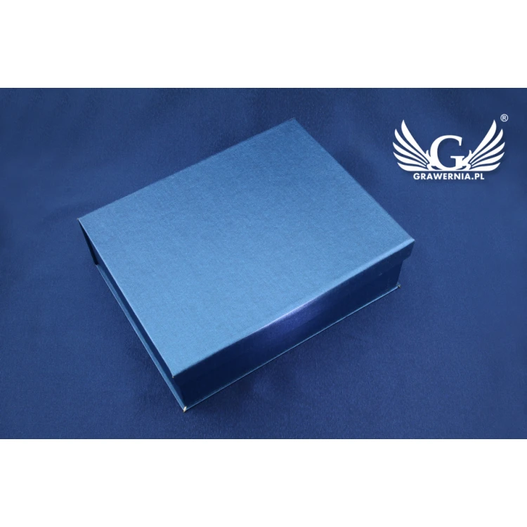 Trofeum szklane w etui - ROLAND z laminatem grawerskim