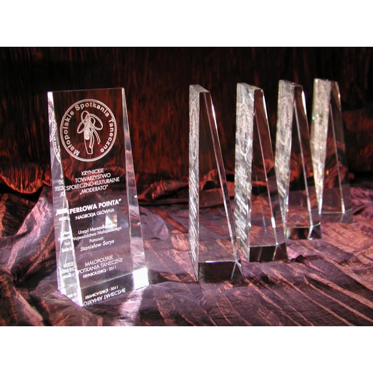 Trofeum szklane w etui - PERLA