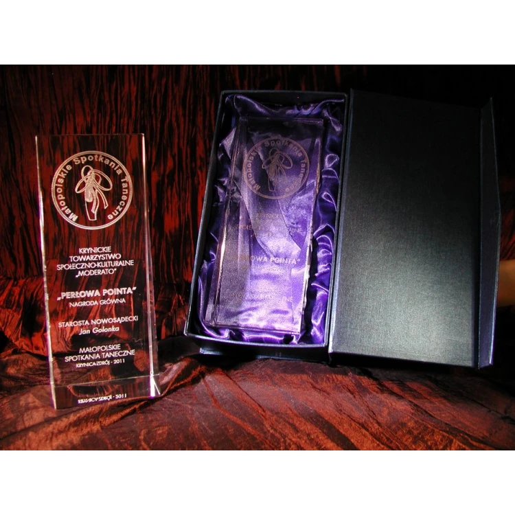 Trofeum szklane w etui - PERLA