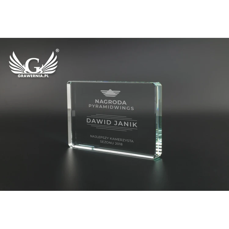 Trofeum szklane w etui - Iruna - TSZ101