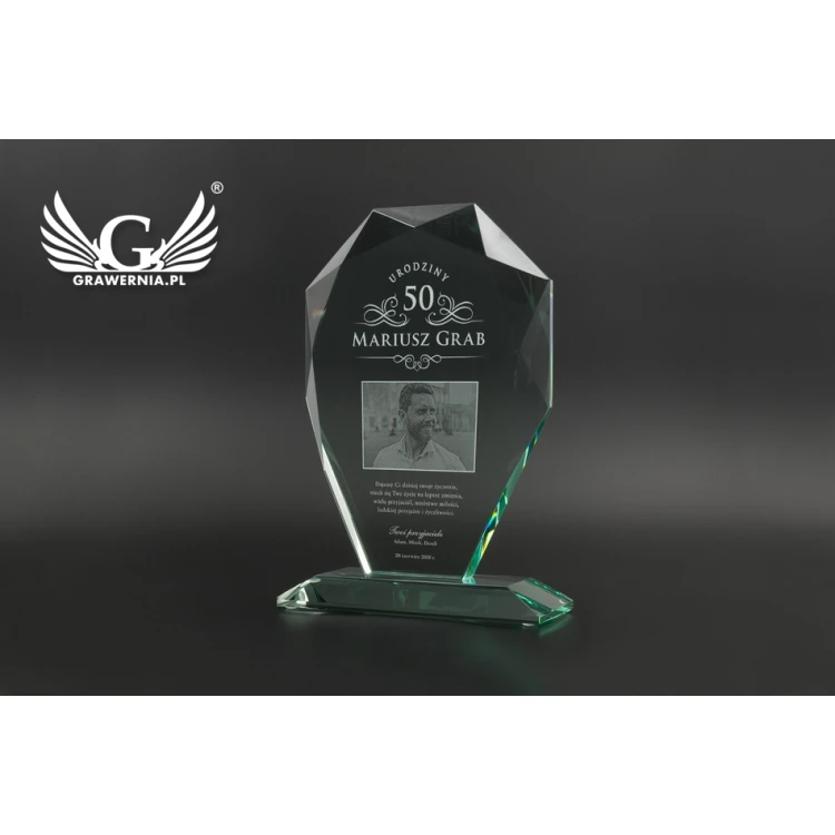 Trofeum szklane w etui - MILO z fotografią - Prezent Urodzinowy - TSZ063