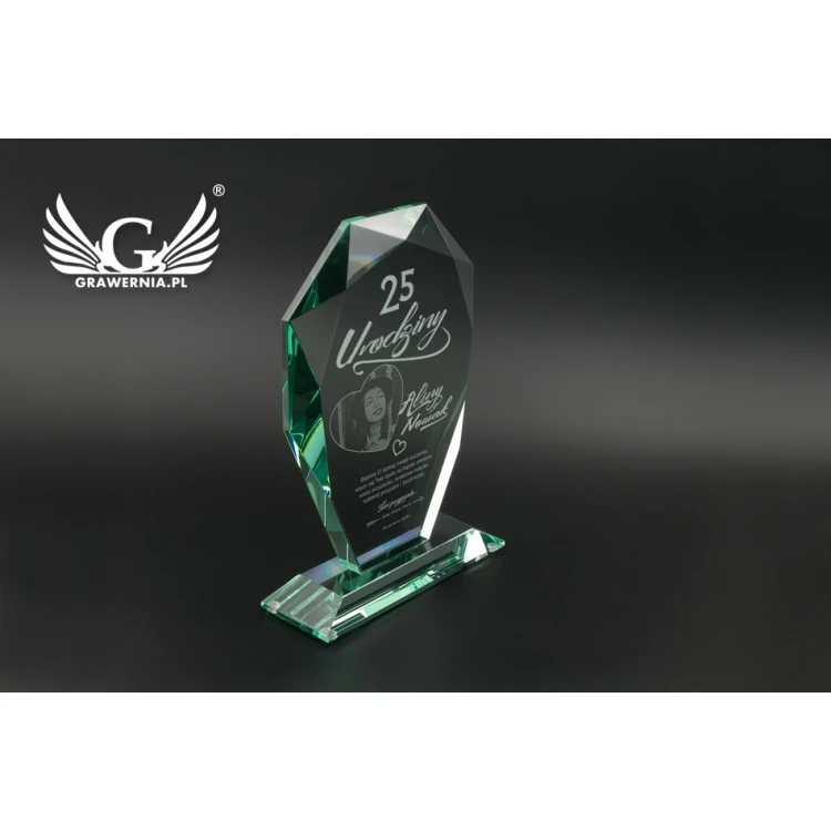 Trofeum szklane w etui - MILO z fotografią - Prezent Urodzinowy - TSZ064