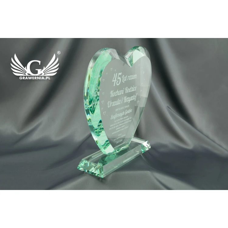 Trofeum szklane w etui - SERCE 3 - TSZ050