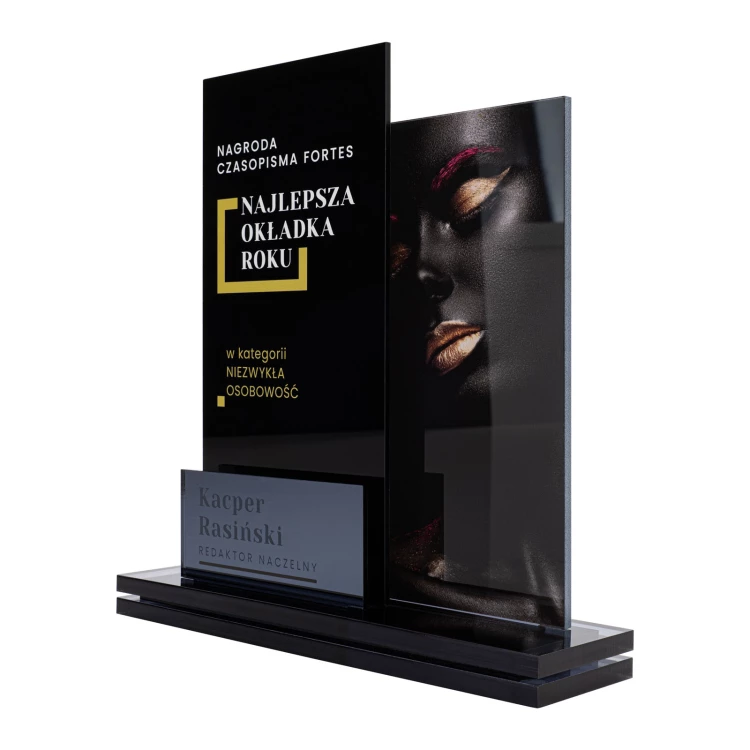 Statuetka biznesowa - nagroda za wyjątkowe osiągnięcie - wys. 25 cm - DTA131