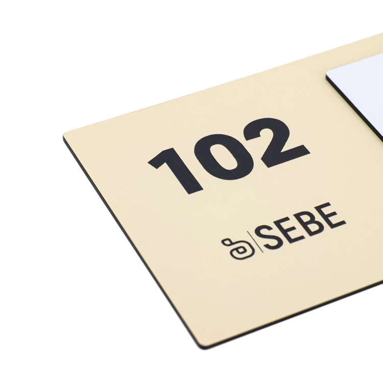 Tabliczka na drzwi z logo firmy i pismem Braille'a - wym. 200x84mm - TAB627